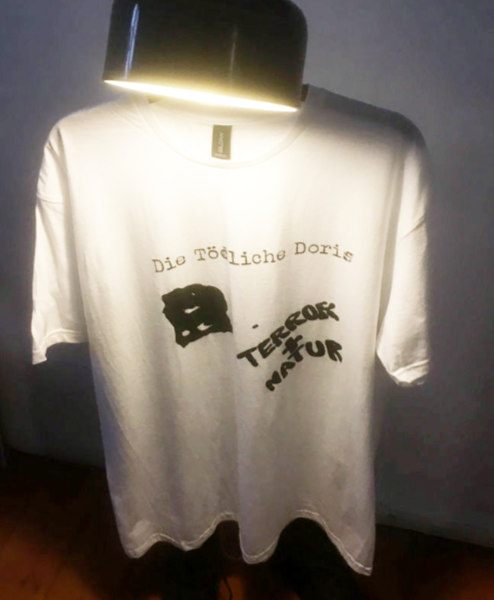 DIE TÖDLICHE DORIS : Terror + Natur Tシャツ