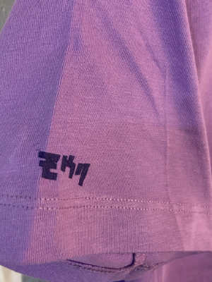KATSURA MOURI : T-Shirt (Purple) KATSURA MOURI : T-Shirt (Purple)