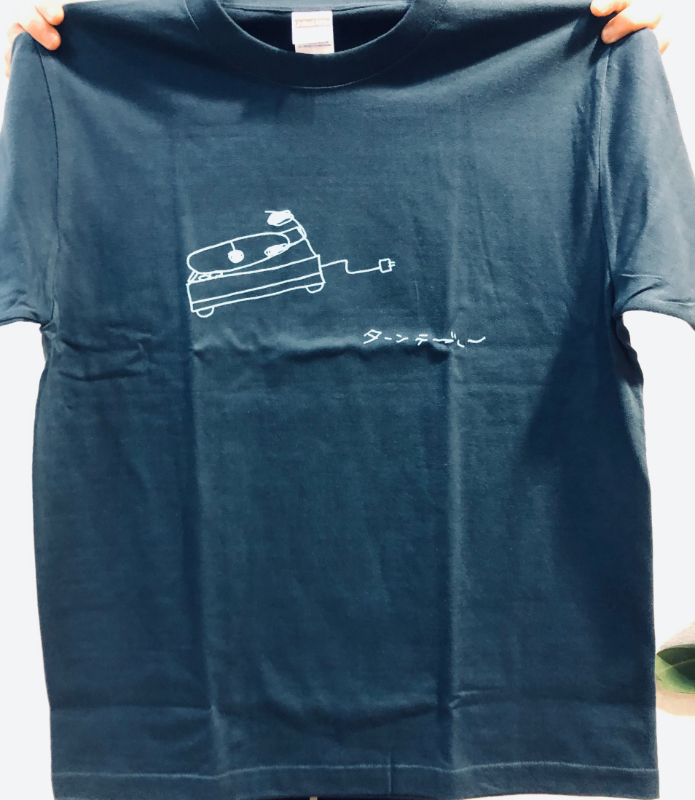 毛利桂 : ターンテーブル Tシャツ（スレート）